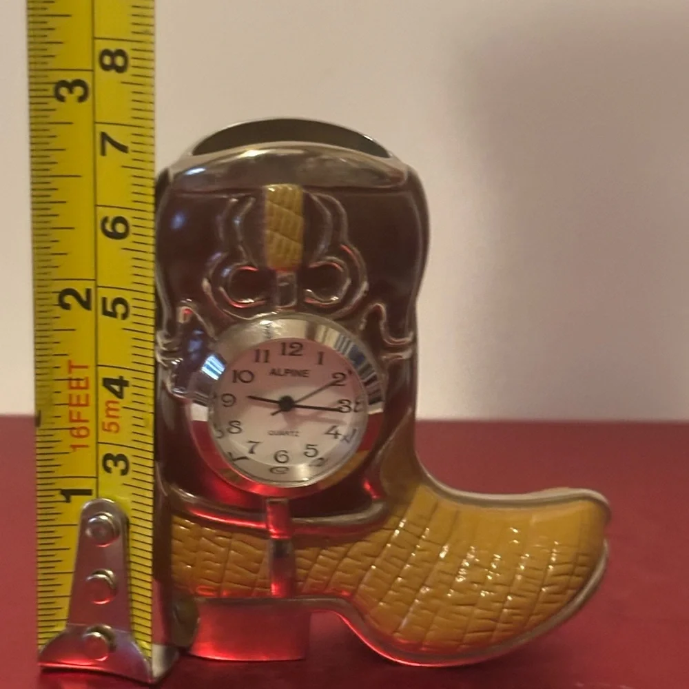 Small Boot Clock. Alpine. Quartz - Picture 4 of 11